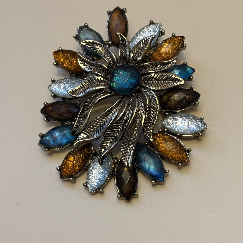 Vintage inspired Brass Floral Design Brooch 2.5”